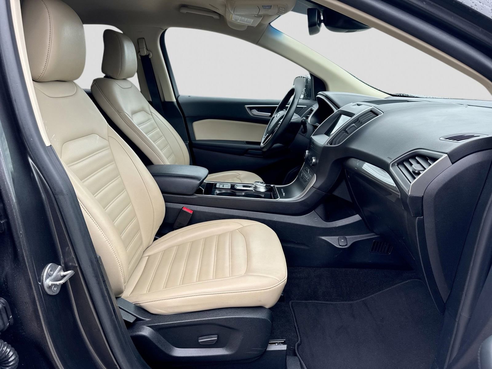 Certified 2020 Ford Edge SEL FWD image 7