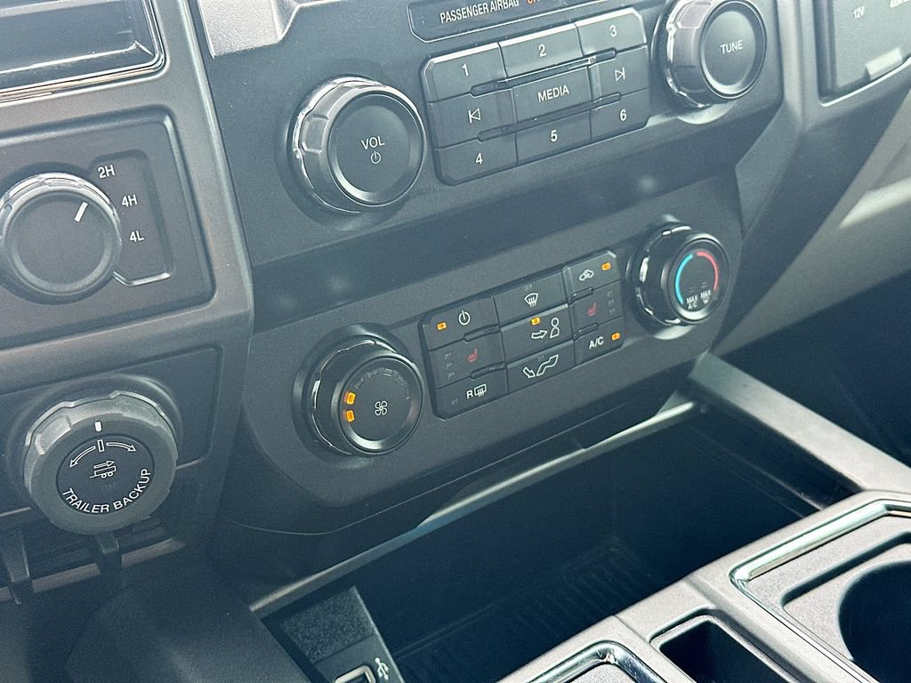 Certified 2019 Ford F150 XLT w/ Equipment Group 302A Luxury AWD/4WD image 14