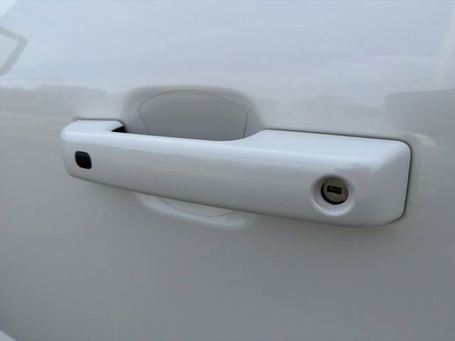 Certified 2023 Ford F150 Lariat w/ Equipment Group 502A High image 21