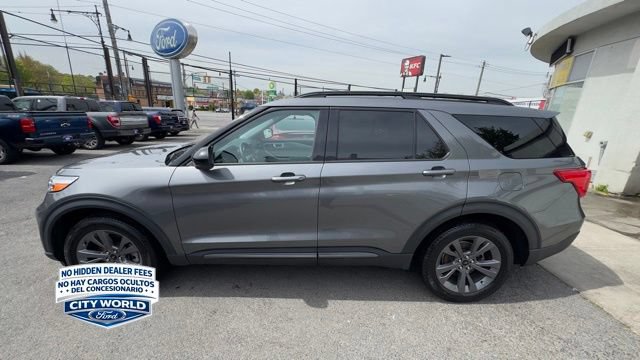 Certified 2023 Ford Explorer XLT w/ Equipment Group 202A AWD/4WD image 2