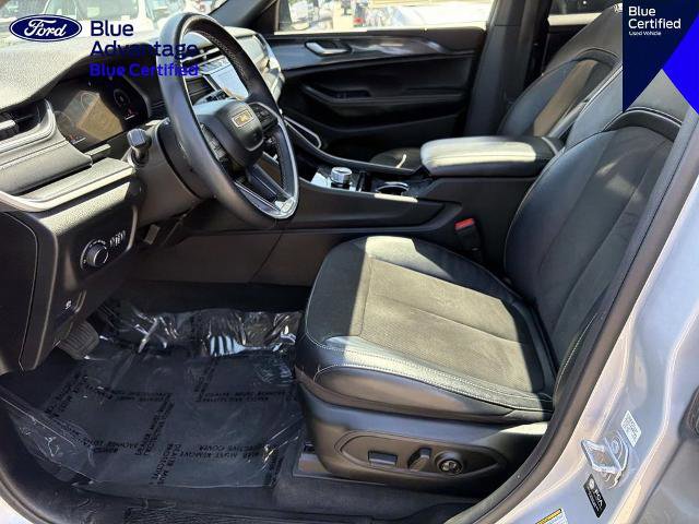 Used 2021 Jeep Grand Cherokee L Laredo RWD image 18