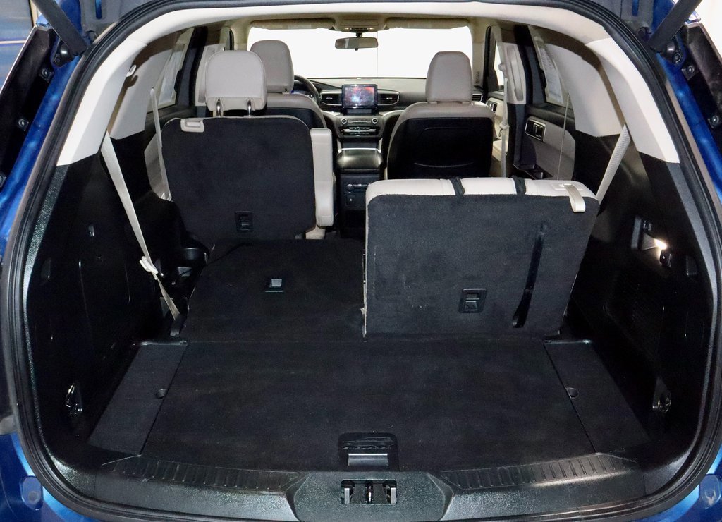Certified 2020 Ford Explorer XLT w/ Equipment Group 202A image 17