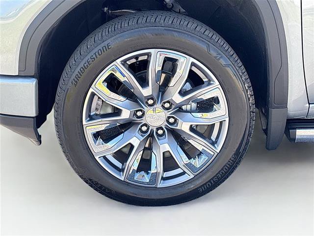 Used 2025 GMC Sierra 1500 Denali AWD/4WD image 35