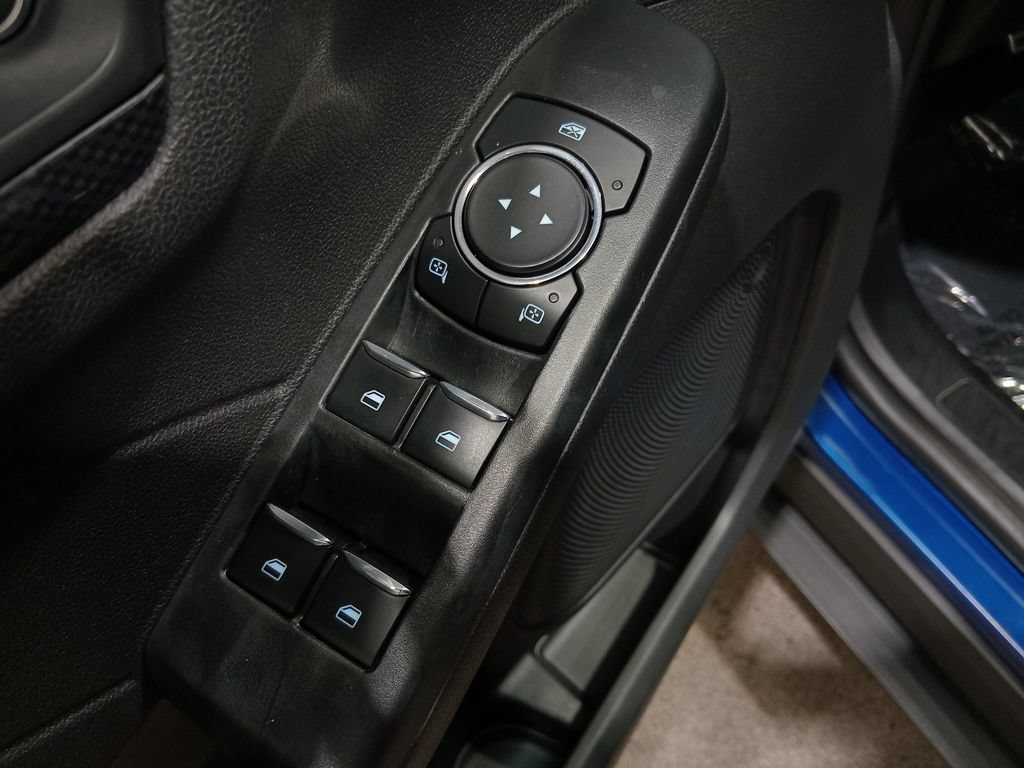 Certified 2023 Ford Escape ST-Line AWD/4WD image 18