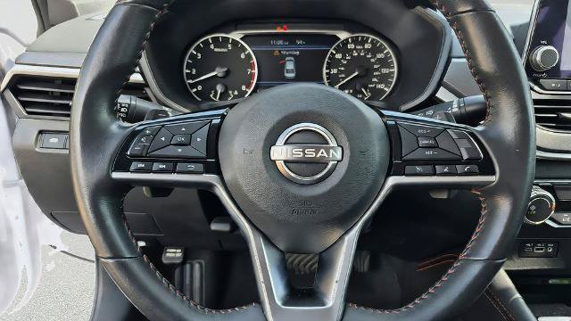 Used 2024 Nissan Altima 2.5 SR FWD image 17