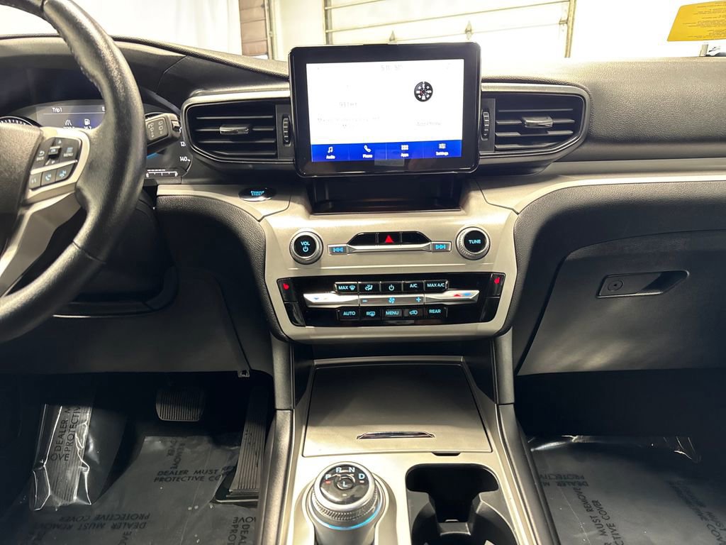 Certified 2023 Ford Explorer XLT AWD/4WD image 16