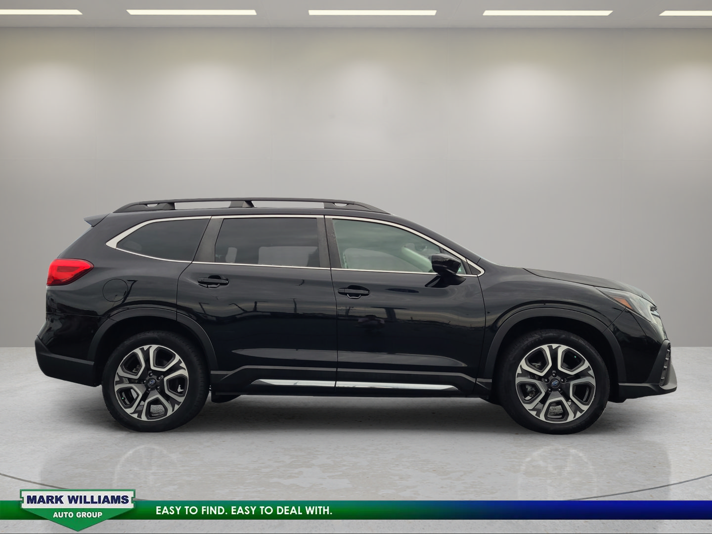 Used 2024 Subaru Ascent Limited AWD/4WD image 2