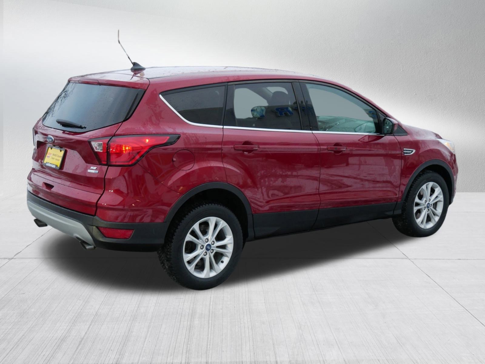 Certified 2019 Ford Escape SE image 5
