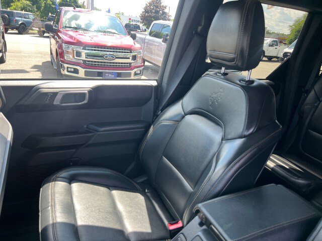 Certified 2025 Ford Bronco Badlands AWD/4WD image 9