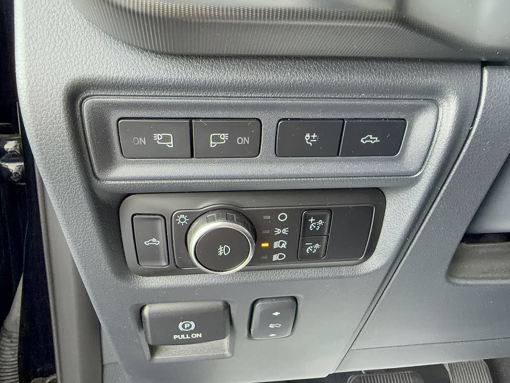 Certified 2024 Ford F150 Raptor AWD/4WD image 32