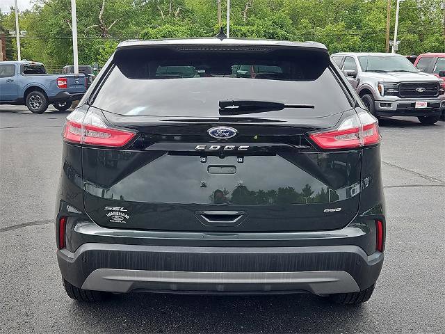 Certified 2022 Ford Edge SEL w/ Convenience Package image 3