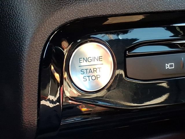 Certified 2024 Ford Escape ST-Line Select w/ Tech Pack #2 AWD/4WD image 21