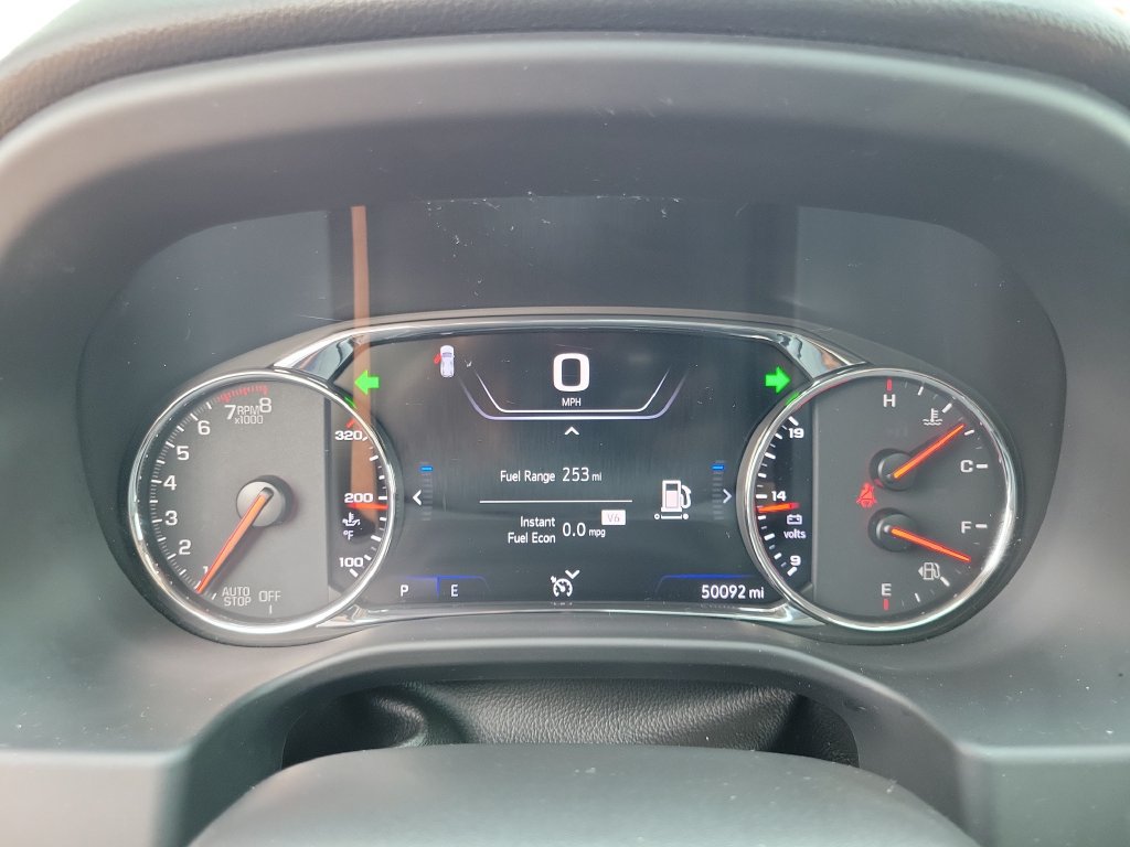 Used 2022 GMC Acadia AT4 w/ Technology Package AWD/4WD image 28