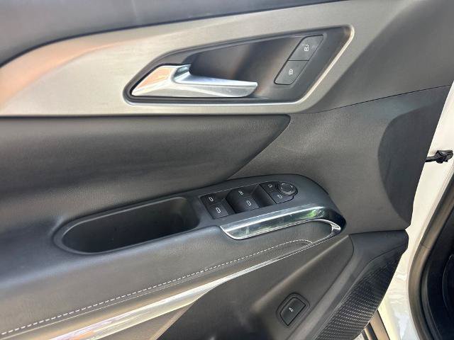Used 2026 Chevrolet Traverse LT w/ Midnight/Sport Edition FWD image 16
