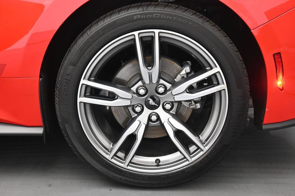 Certified 2024 Ford Mustang Coupe RWD image 18