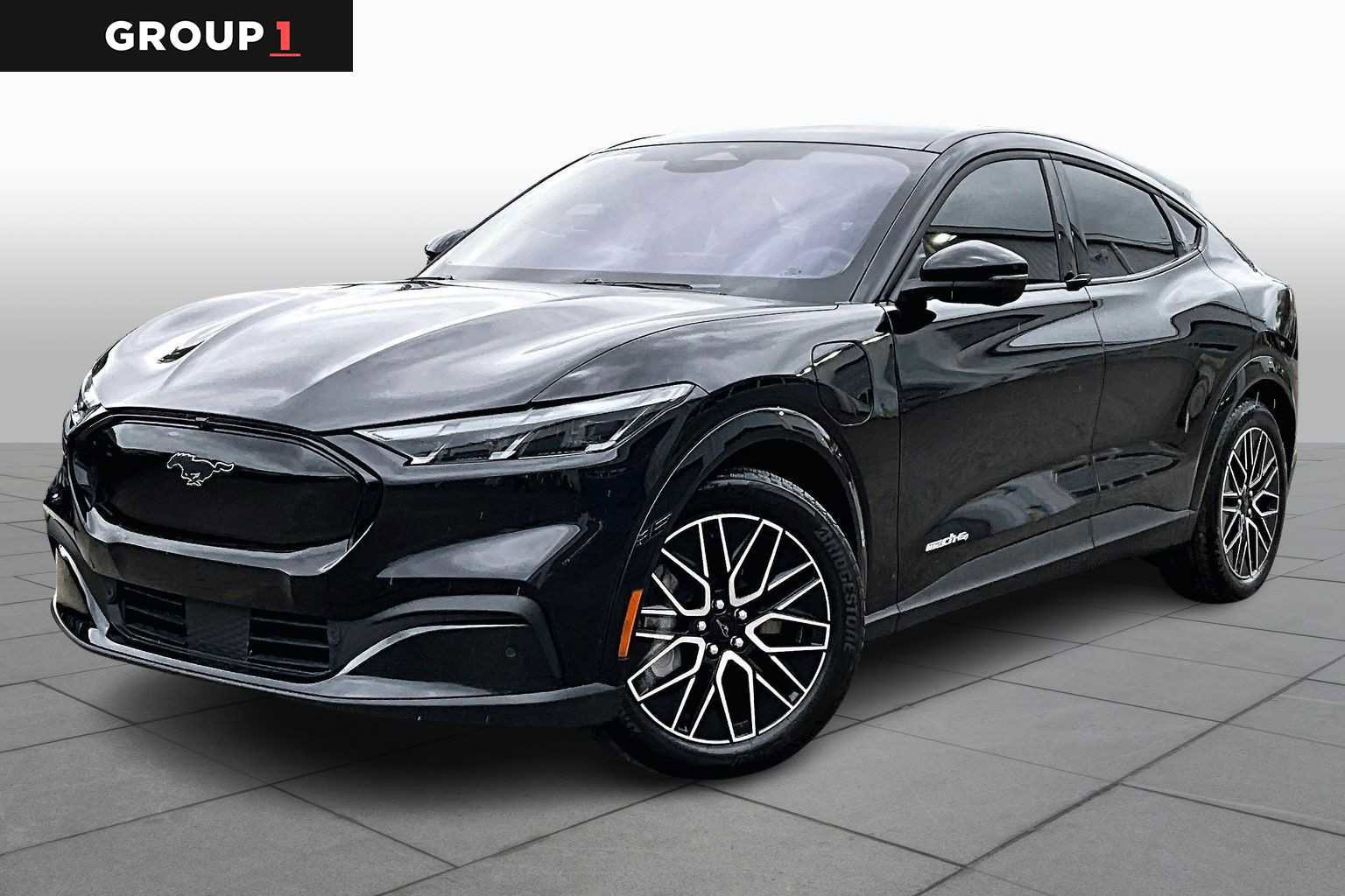 Certified 2025 Ford Mustang Mach-E Premium image 5