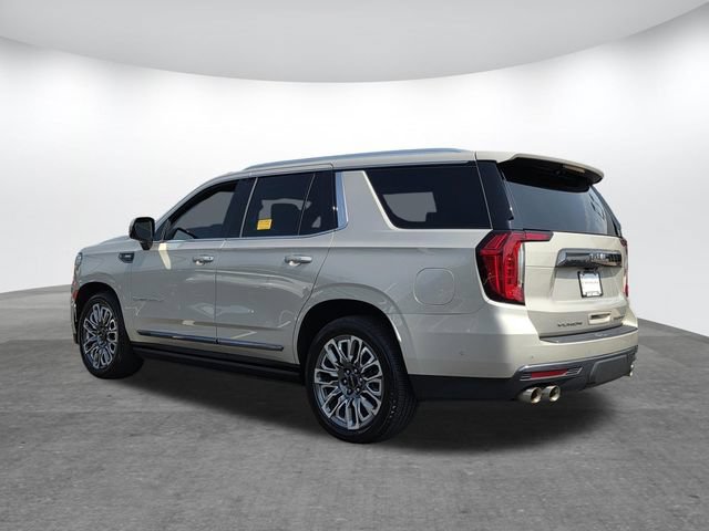 Used 2023 GMC Yukon Denali Ultimate AWD/4WD image 6
