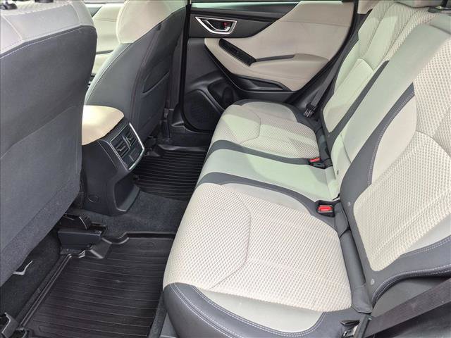 Used 2023 Subaru Forester Premium AWD/4WD image 18