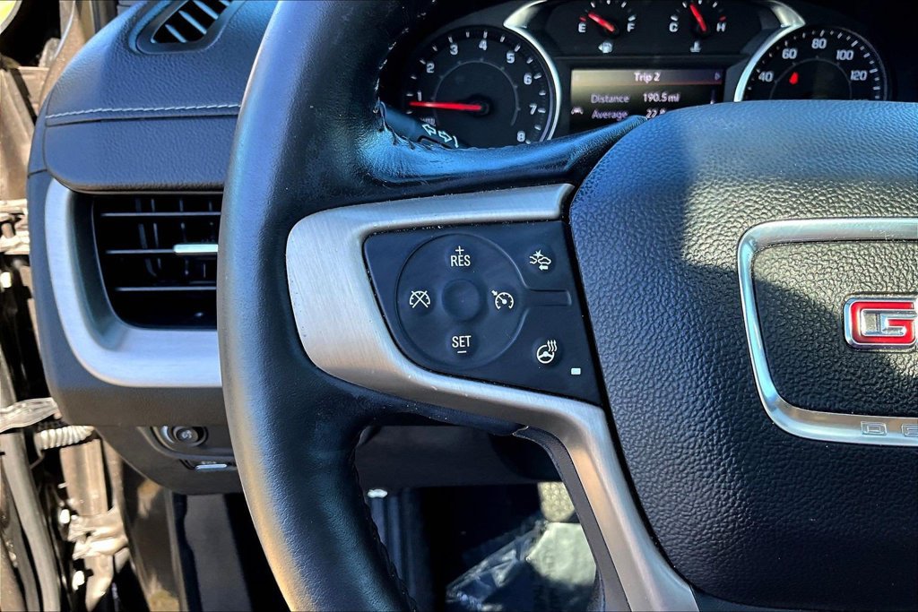 Used 2020 GMC Terrain Denali w/ Denali Premium Package FWD image 13