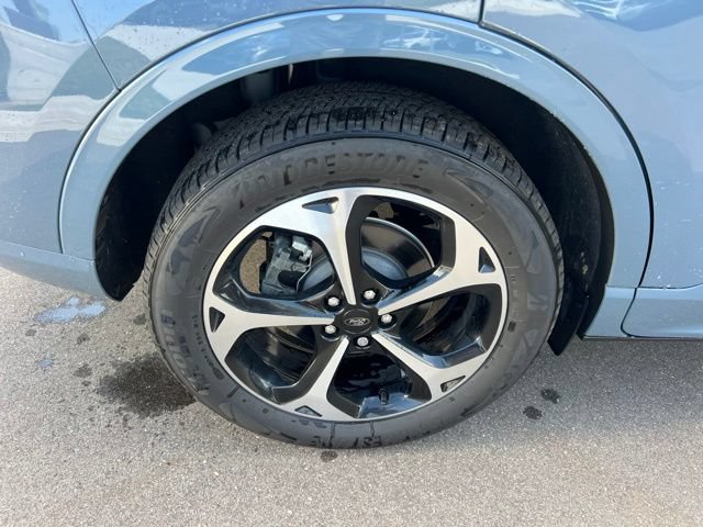 Certified 2024 Ford Escape ST-Line Select w/ Tech Pack #2 AWD/4WD image 9