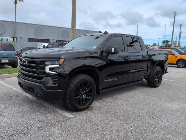 Used 2024 Chevrolet Silverado 1500 High Country w/ Midnight Edition AWD/4WD image 8