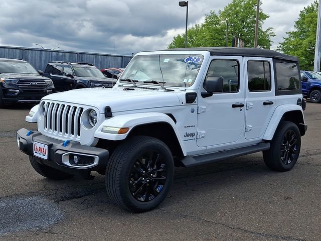 Used 2023 Jeep Wrangler Unlimited Sahara w/ Cold Weather Group AWD/4WD image 3