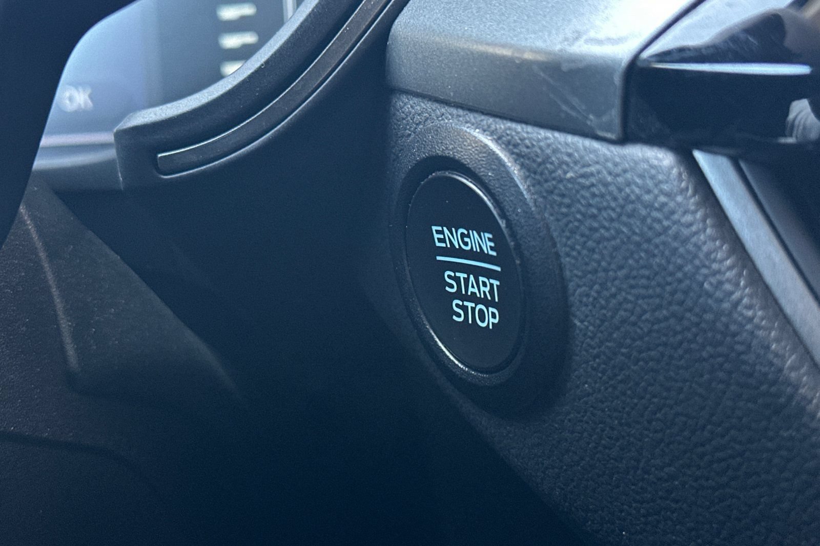 Certified 2023 Ford Escape Active FWD image 21