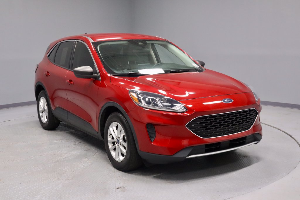 Certified 2022 Ford Escape SE w/ Cold Weather Package