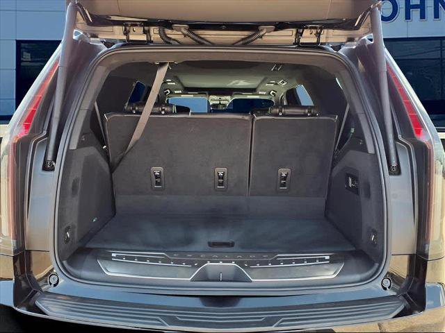 Used 2021 Cadillac Escalade Sport Platinum image 18
