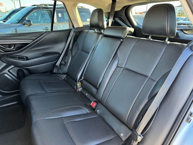 Used 2023 Subaru Outback Limited XT image 17