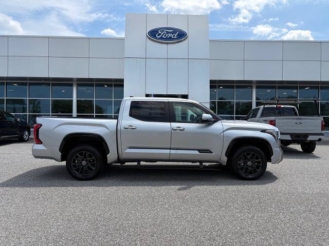 Used 2024 Toyota Tundra Platinum AWD/4WD image 2