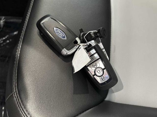 Certified 2022 Ford Explorer XLT w/ Equipment Group 202A image 34