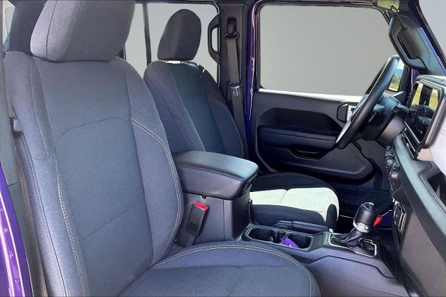 Used 2026 Jeep Wrangler Unlimited Sport AWD/4WD image 7