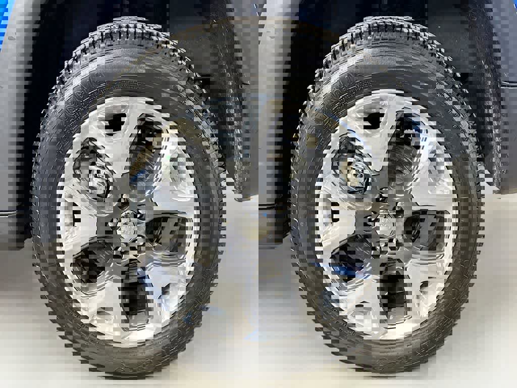 Used 2021 Jeep Compass Limited image 8