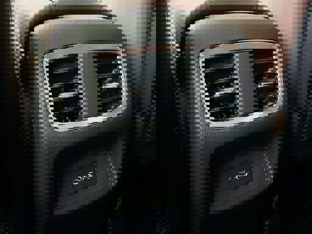 Used 2024 Acura RDX SH-AWD w/ Technology Package image 16