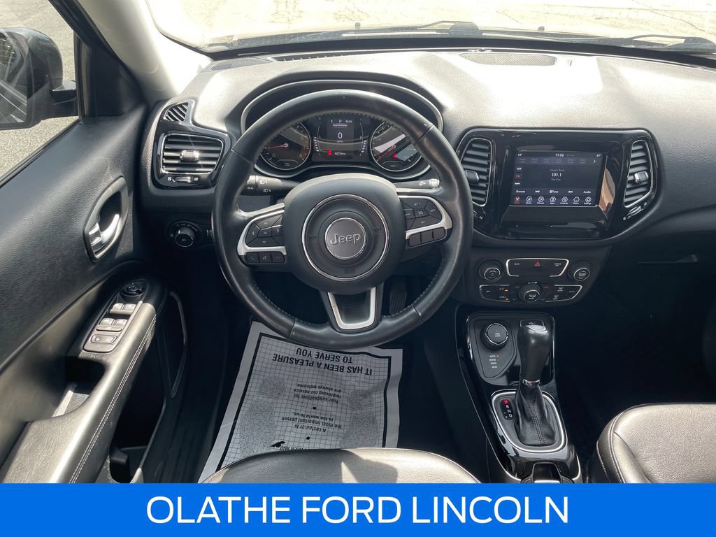 Used 2019 Jeep Compass Latitude AWD/4WD image 17