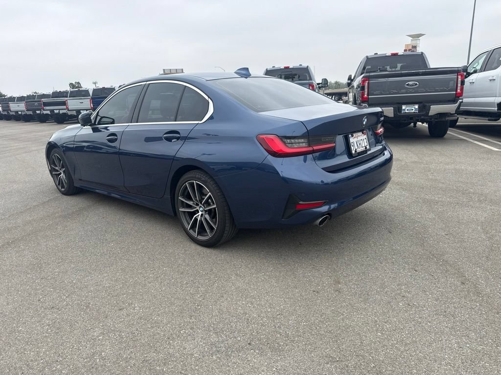 Used 2021 BMW 330i Sedan w/ Convenience Package RWD image 5