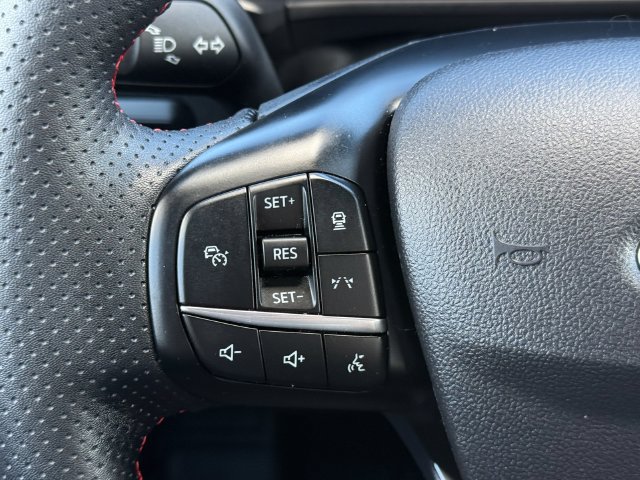 Certified 2024 Ford Escape ST-Line Elite AWD/4WD image 21