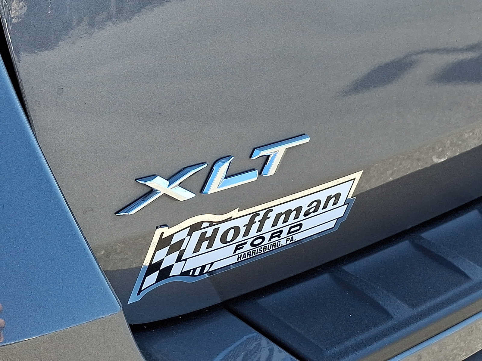 Certified 2023 Ford Explorer XLT w/ Equipment Group 202A AWD/4WD image 31