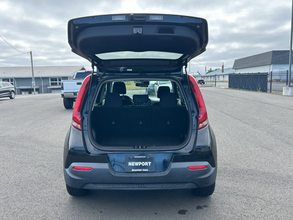 Used 2020 Kia Soul S FWD image 32