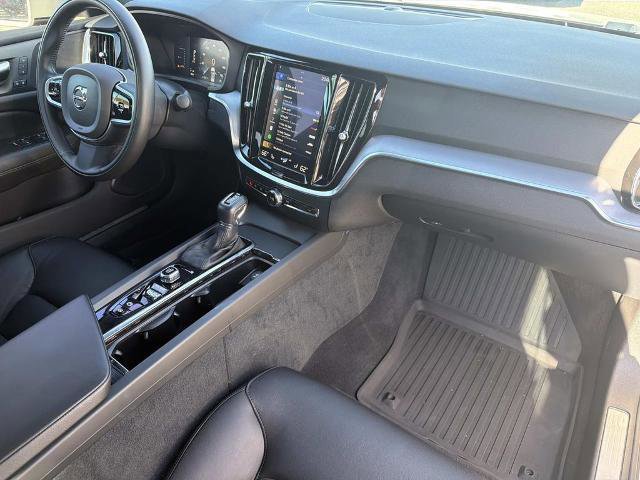 Used 2019 Volvo S60 T5 Momentum w/ Premium Package image 24