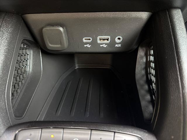 Used 2021 Chevrolet TrailBlazer LS AWD/4WD image 27