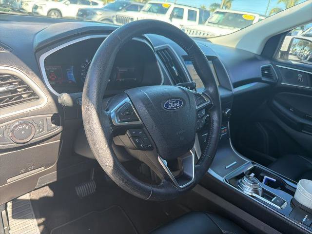 Certified 2019 Ford Edge SEL w/ Equipment Group 201A image 9