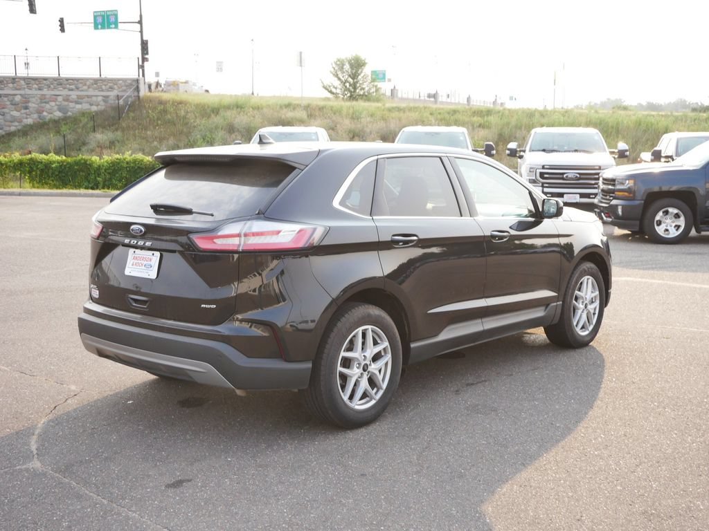 Certified 2024 Ford Edge SEL AWD/4WD image 5