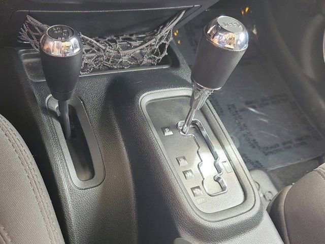 Used 2017 Jeep Wrangler Unlimited Sport w/ Quick Order Package 24S image 28