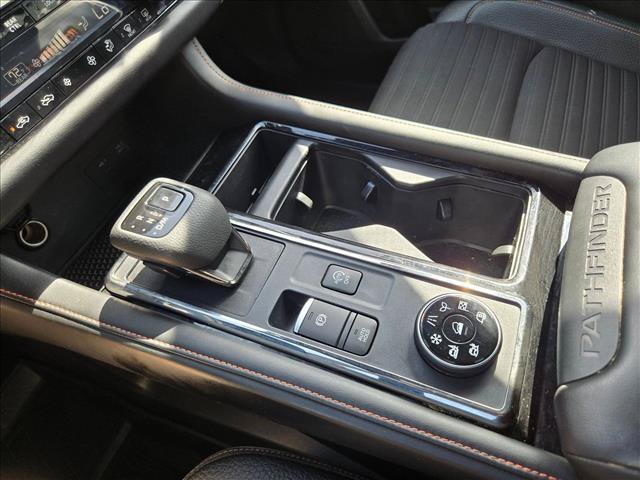 Used 2024 Nissan Pathfinder Rock Creek AWD/4WD image 13