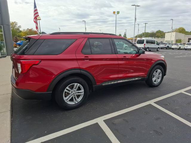 Certified 2024 Ford Explorer XLT w/ Equipment Group 202A AWD/4WD image 6