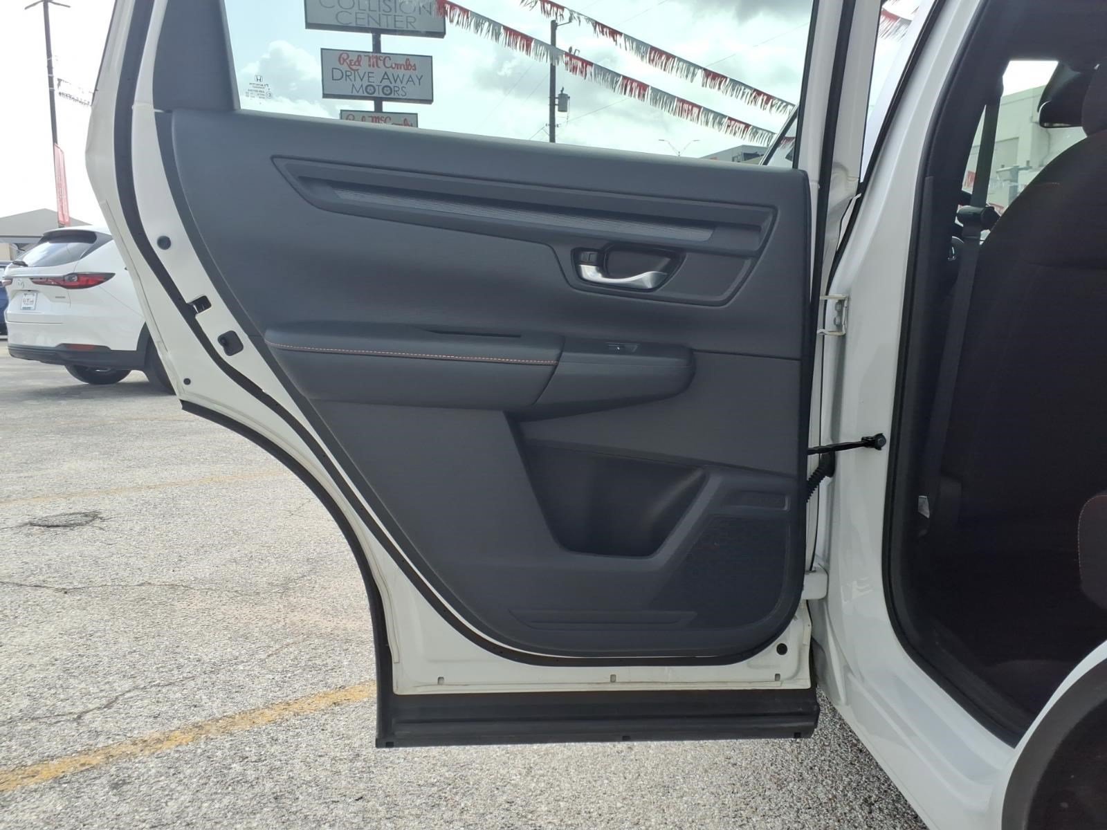 Used 2025 Honda CR-V Sport image 24