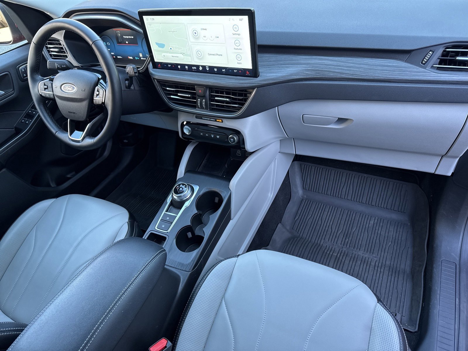 Certified 2025 Ford Escape SE w/ PHEV Premium Package image 39