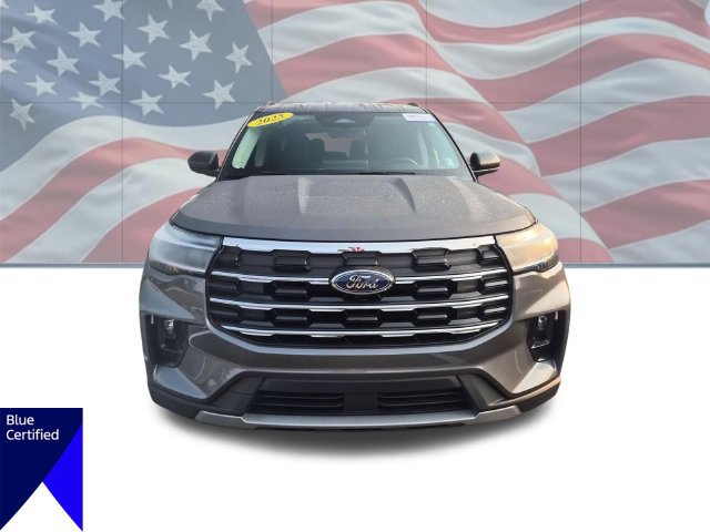 Certified 2025 Ford Explorer Active w/ Active Comfort Package RWD image 8